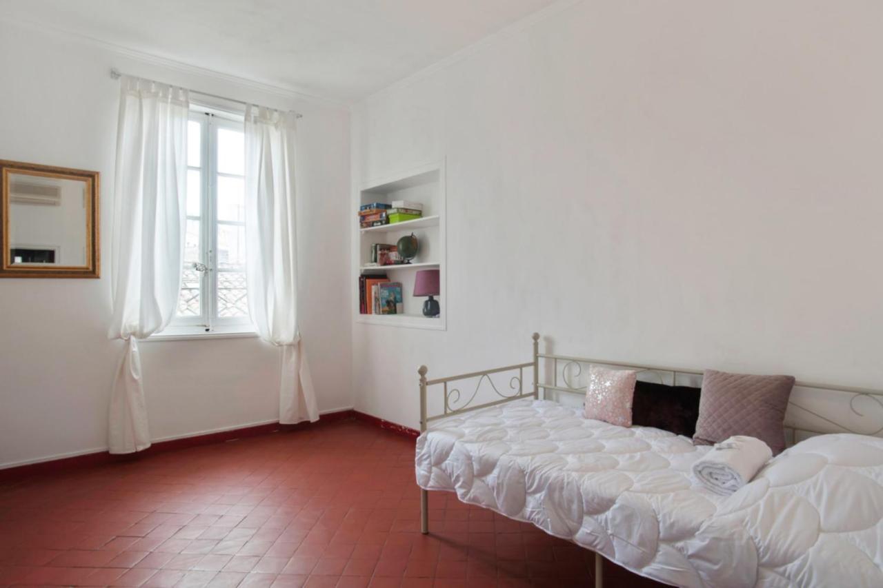 Charming And Large Duplex Flat With Beautiful Terrace In Avignon Apartment Екстериор снимка